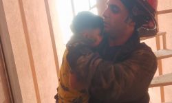 فرق الدفاع المدني تُخمد حريقاً في مجمع الزهور ببغداد